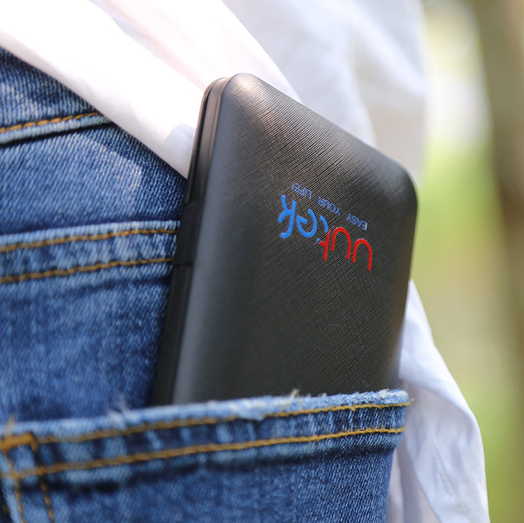 UUTEK RSQ3-A 10000mAh powerbank with AC plug and 3 cables built-in